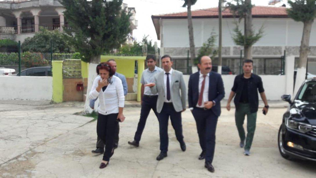 İlçe Kaymakamımız Bülent UYGUR Mehmet Akif Ersoy Mesleki ve Teknik Anadolu Lisesini Ziyaret Etti